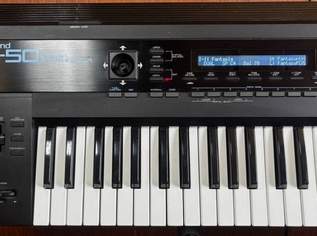 Roland D-50 Synthesizer