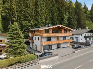 Mit dem Lift direkt in Ihr neues exklusives Penthouse mit Glaskamin und Traum Ausblick in Aurach bei Kitzbühel -, 1190000 €, Immobilien-Wohnungen in 6371 Gemeinde Aurach bei Kitzbühel