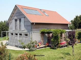 Exklusives Feriendomizil mit großzügigem Wohnhaus, Sauna & Doppelgarage, 856000 €, Immobilien-Häuser in 8350 Hatzendorf