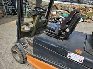 Stapler Still R60-30 elektrisch betrieben Triple-Mast Hochhub inkl. Ladegerät Stapler Still R60-30 elektrisch betrieben Triple-Mast Hochhub inkl. Ladegerät