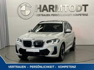 iX3 *Impressive*, 37990 €, Auto & Fahrrad-Autos in 8232 Grafendorf bei Hartberg