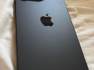 Iphone 15 pro max , 600 €, Marktplatz-Computer, Handys & Software in 7062 Gemeinde St. Margarethen