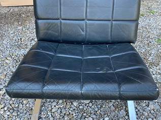 Antiker Sessel schwarz Leder, 300 €, Haus, Bau, Garten-Möbel & Sanitär in 3040 Gemeinde Neulengbach