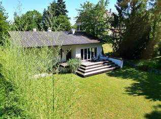 Versteckt. Verborgen. Verliebt. Bungalow mit 1.439 m² Gartenidylle – nur 700 m vom Thermalstrandbad entfernt, 1149000 €, Immobilien-Häuser in 2500 Gemeinde Baden