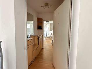 Schöne 4-Zimmer- Dachgeschoss-Maisonette mit 3 Balkonen im 19. Bezirk Schöne 4-Zimmer- Dachgeschoss-Maisonette mit 3 Balkonen im 19. Bezirk