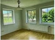 Haus mit 2 getrennten Wohnungen zu vermieten Haus mit 2 getrennten Wohnungen zu vermieten