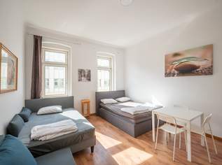 ++NEU++ sanierungsbedürftige 2-Zimmer Altbauwohnung mit Balkonoption, 95000 €, Immobilien-Wohnungen in 1120 Meidling