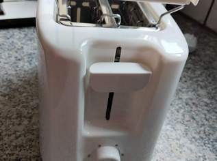 Toaster von Adler 2x verwendet Toaster von Adler 2x verwendet