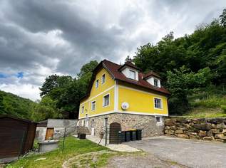 Einfamilienhaus in ALLEINLAGE: saniert, möbliert und prompt beziehbar!, 359000 €, Immobilien-Häuser in 3644 Sankt Georgen