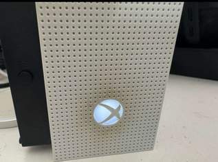 XBOX One S inkl. Zubehör, 150 €, Marktplatz-Computer, Handys & Software in 1100 Favoriten XBOX One S inkl. Zubehör, 150 €, Marktplatz-Computer, Handys & Software in 1100 Favoriten