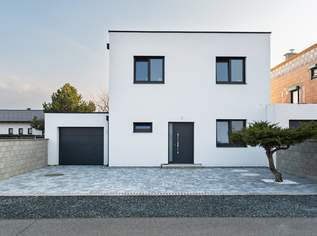 *NEUER PREIS* Lichtdurchfluteter Erstbezug in Theresienfeld - Garten und Garage inklusive !, 549000 €, Immobilien-Häuser in 2604 Theresienfeld