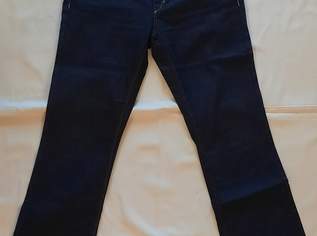 Schwarzblaue Jeans