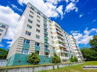 Sanierte Wohnung im 14. OG mit Lift und Loggia, 315000 €, Immobilien-Gewerbeobjekte in 8010 