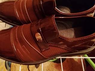 FRISCH GEPUTZT UND POLIERT !!, 25 €, Kleidung & Schmuck-Herrenkleidung in 1200 Brigittenau FRISCH GEPUTZT UND POLIERT !!, 25 €, Kleidung & Schmuck-Herrenkleidung in 1200 Brigittenau