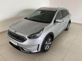 Niro Plug-In-Hybrid **16.990,- Platin 8fach Bereift, 15990 €, Auto & Fahrrad-Autos in 3631 Gemeinde Ottenschlag Niro Plug-In-Hybrid **16.990,- Platin 8fach Bereift, 15990 €, Auto & Fahrrad-Autos in 3631 Gemeinde Ottenschlag