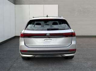 Passat Variant Business DSG+AHK+MASSAGE+NAVI+..., 45755 €, Auto & Fahrrad-Autos in 6844 Gemeinde Altach