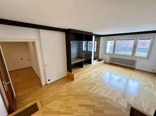 Viel Platz für die Familie: Lichtdurchflutete 4-Zimmer-Wohnung mit Fernwärme mit LIFT!, 349999 €, Immobilien-Wohnungen in 1210 Floridsdorf