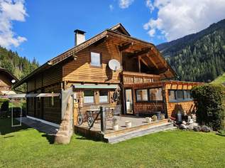 Großzügiges Landhaus mit Chalet-Charakter, 475000 €, Immobilien-Häuser in 9565 Ebene Reichenau