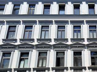 Hofruhiges Altbaujuwel mit grünem Zukunftsblick: Ihre urbane Wohlfühloase nahe Westbahnhof, 315000 €, Immobilien-Wohnungen in 1150 Rudolfsheim-Fünfhaus