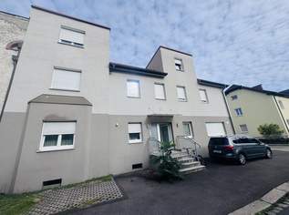 Wohnen wie im eigenen Haus – 4 Zimmerwohnung mit Eigengarten & Stellplatz in Ruhelage – PROVISIONSFREI, 444000 €, Immobilien-Wohnungen in Oberösterreich Wohnen wie im eigenen Haus – 4 Zimmerwohnung mit Eigengarten & Stellplatz in Ruhelage – PROVISIONSFREI, 444000 €, Immobilien-Wohnungen in Oberösterreich