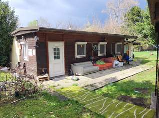 KLEINES WOCHENENDHAUS AUF SCHÖNEM BAUGRUND, 480000 €, Immobilien-Häuser in 2331 Vösendorf