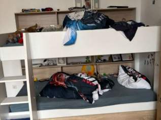 Stockbett mit Regal und Lade, 250 €, Kindersachen-Kinderzimmer in 1020 Leopoldstadt