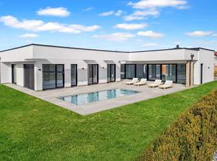 Exklusiver Neubau-Bungalow mit Pool – Modernste Bauweise - Barrierefrei!, 1089000 €, Immobilien-Häuser in 4755 Dorf