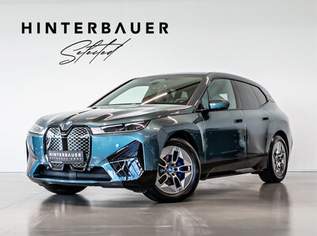 iX 40 xDrive Sport*PANO*HARMAN KARDON*AHK*20'', 47200 €, Auto & Fahrrad-Autos in 5112 Lamprechtshausen