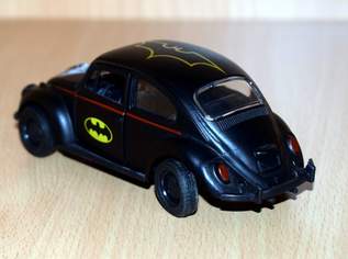 Modellfahrzeug VW Käfer schwarz Batman Maßstab 1:43 Modellfahrzeug VW Käfer schwarz Batman Maßstab 1:43
