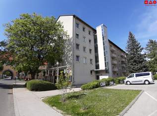 Sanierte Familienwohnung vereint höchsten Wohnkomfort mit einer entspannten Grünlage und herrlichem Ausblick! Freuen Sie sich auf ein durchdachtes, flexibles Raumkonzept – perfekt für modernes Wohnen. Jetzt dank KI-Visualisierung realitätsnah erleben!, 867.93 €, Immobilien-Wohnungen in 4400 Steyr Sanierte Familienwohnung vereint höchsten Wohnkomfort mit einer entspannten Grünlage und herrlichem Ausblick! Freuen Sie sich auf ein durchdachtes, flexibles Raumkonzept – perfekt für modernes Wohnen. Jetzt dank KI-Visualisierung realitätsnah erleben!, 867.93 €, Immobilien-Wohnungen in 4400 Steyr