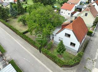 Renovierungsbedürftiges Haus mit Grünblick in Trautmannsdorf/Leitha zu verkaufen!, 389000 €, Immobilien-Häuser in 2454 Gemeinde Trautmannsdorf