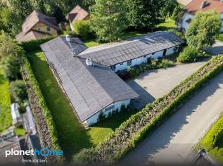 Bungalow mit zwei Wohneinheiten auf rund 1.800 m² großem Grundstück in Ruhelage, 980000 €, Immobilien-Häuser in 4863 Seewalchen am Attersee