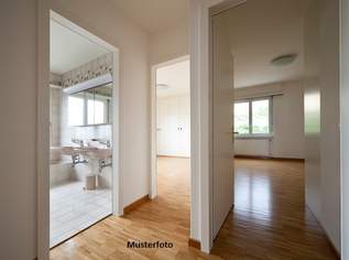 3-Zimmer-Wohnung mit Pkw-Stellplatz, 280000 €, Immobilien-Gewerbeobjekte in 2340 Gemeinde Mödling