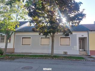 Solides Einfamilienhaus mit Garten und großer Halle, 280000 €, Immobilien-Häuser in 7131 Halbturn Solides Einfamilienhaus mit Garten und großer Halle, 280000 €, Immobilien-Häuser in 7131 Halbturn