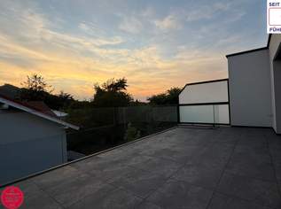 Schlüsselfertiges Reihenhaus mit Traumterrasse und Blickrichtung Kahlenberg, 749000 €, Immobilien-Häuser in 1210 Floridsdorf Schlüsselfertiges Reihenhaus mit Traumterrasse und Blickrichtung Kahlenberg, 749000 €, Immobilien-Häuser in 1210 Floridsdorf