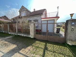 Sanierungsbedürftiges Haus auf großem Grundstück, 399000 €, Immobilien-Häuser in 2231 Strasshof an der Nordbahn