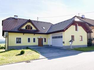 Sofort bezugsbereites, großzügiges Wohnhaus mit Fernblick und großem Garten, 349000 €, Immobilien-Häuser in 4155 Vordernebelberg