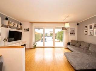 136 m² WOHN-NUTZFLÄCHE + 50 m² KELLER – BEGEHRTE LAGE – SOFORT VERFÜGBAR! Reihenhaus mit Garten, Terrasse und Balkon in ruhiger, zentraler Lage!, 388000 €, Immobilien-Häuser in 4523 Neuzeug