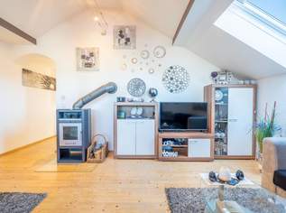 Leben im Zentrum - charmante 2-3 Zimmer Wohnung im Dachgeschoss – hell, offen, charmant, 249800 €, Immobilien-Wohnungen in 5202 Neumarkt am Wallersee Leben im Zentrum - charmante 2-3 Zimmer Wohnung im Dachgeschoss – hell, offen, charmant, 249800 €, Immobilien-Wohnungen in 5202 Neumarkt am Wallersee