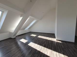 Großzügige Wohnung im ausgebauten Dachgeschoss eines ehem. Bauernhofes, 0 €, Immobilien-Wohnungen in 4070 Pupping