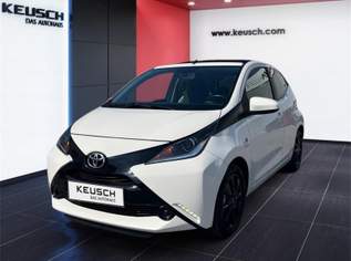 Aygo 1,0 VVT-i x-play Aygo 1,0 VVT-i x-play