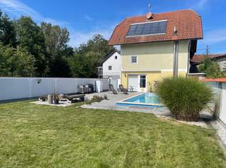Großzügiges Familienhaus mit Pool in sonniger Lage, 359000 €, Immobilien-Häuser in 4771 Sigharting