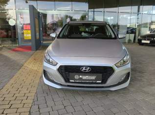 i30 1,4 MPI Entry, 12990 €, Auto & Fahrrad-Autos in 2620 Gemeinde Neunkirchen i30 1,4 MPI Entry, 12990 €, Auto & Fahrrad-Autos in 2620 Gemeinde Neunkirchen