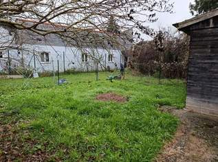 Baugrundstück mit Altbestand sowie großem Garten zu verkaufen! Baugrundstück mit Altbestand sowie großem Garten zu verkaufen!