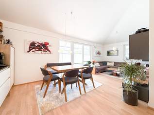 Traumhafte 4 Zimmer DG Wohnung mit großem Balkon in TOP LAGE!, 525000 €, Immobilien-Wohnungen in 5161 Elixhausen