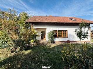 Traumhafte Liegenschaft Einfamilienhaus mit Doppelgrundstück ca. 3. 594m2, 725359 €, Immobilien-Häuser in 2425 Nickelsdorf