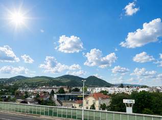 "3-Zimmer mit Loggia-Blick auf den Kahlenberg - Jedleseer Straße -", 299000 €, Immobilien-Wohnungen in 1210 Floridsdorf