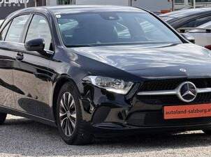 A 180 d orig. 33tkm! Rückfahrkamera Sitzheiz, 22900 €, Auto & Fahrrad-Autos in 5020 Altstadt