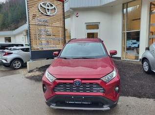 RAV4 2,5 Hybrid Active 2WD Aut., 24260 €, Auto & Fahrrad-Autos in 8933 Sankt Gallen