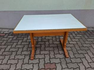 Verkaufe Tisch - Echtholz mit Glasplatte (schwere Ausführung), 110 €, Haus, Bau, Garten-Möbel & Sanitär in 2152 Gemeinde Gnadendorf Verkaufe Tisch - Echtholz mit Glasplatte (schwere Ausführung), 110 €, Haus, Bau, Garten-Möbel & Sanitär in 2152 Gemeinde Gnadendorf